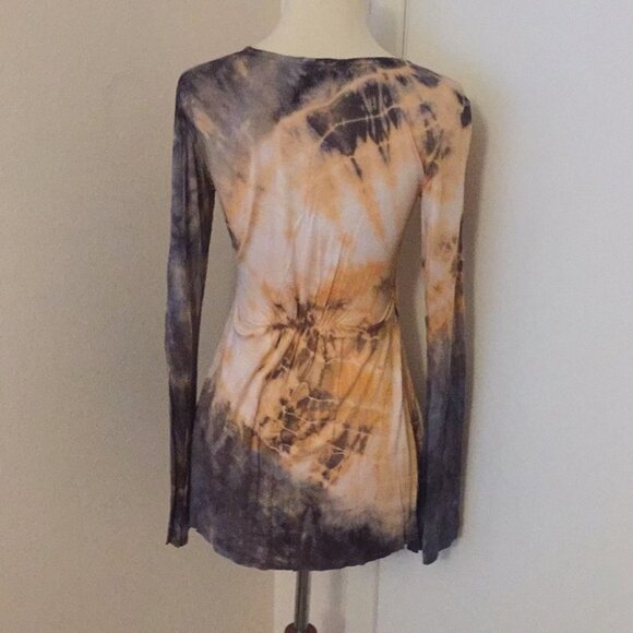 S NWOT LOVE TANJANE Long Sleeve Top EE24 2548 - Picture 2 of 7